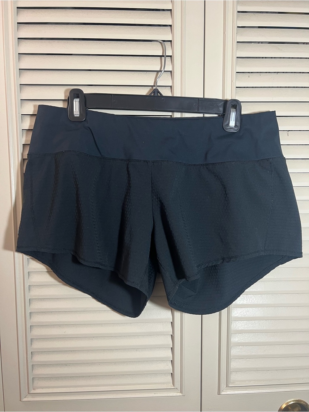 Oiselle Roga Shorts
